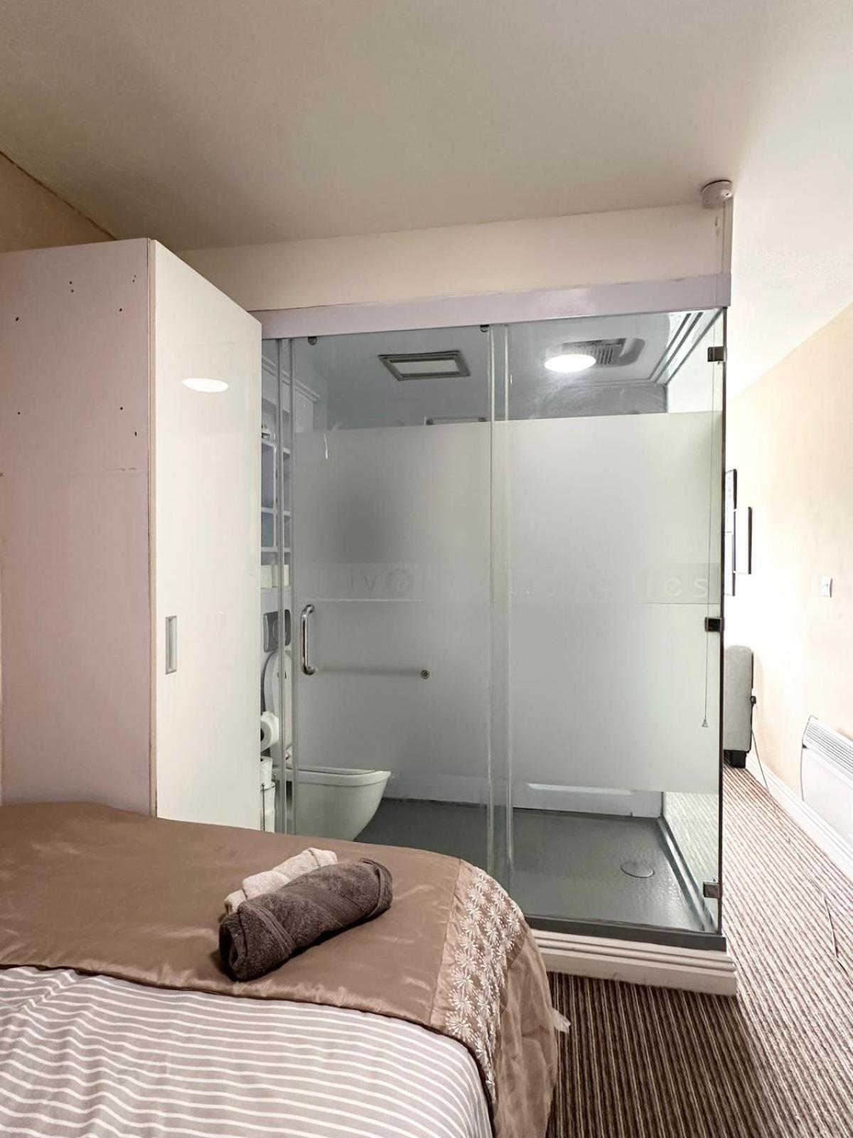 Studio Apartment For 2 Бредфорд Екстер'єр фото